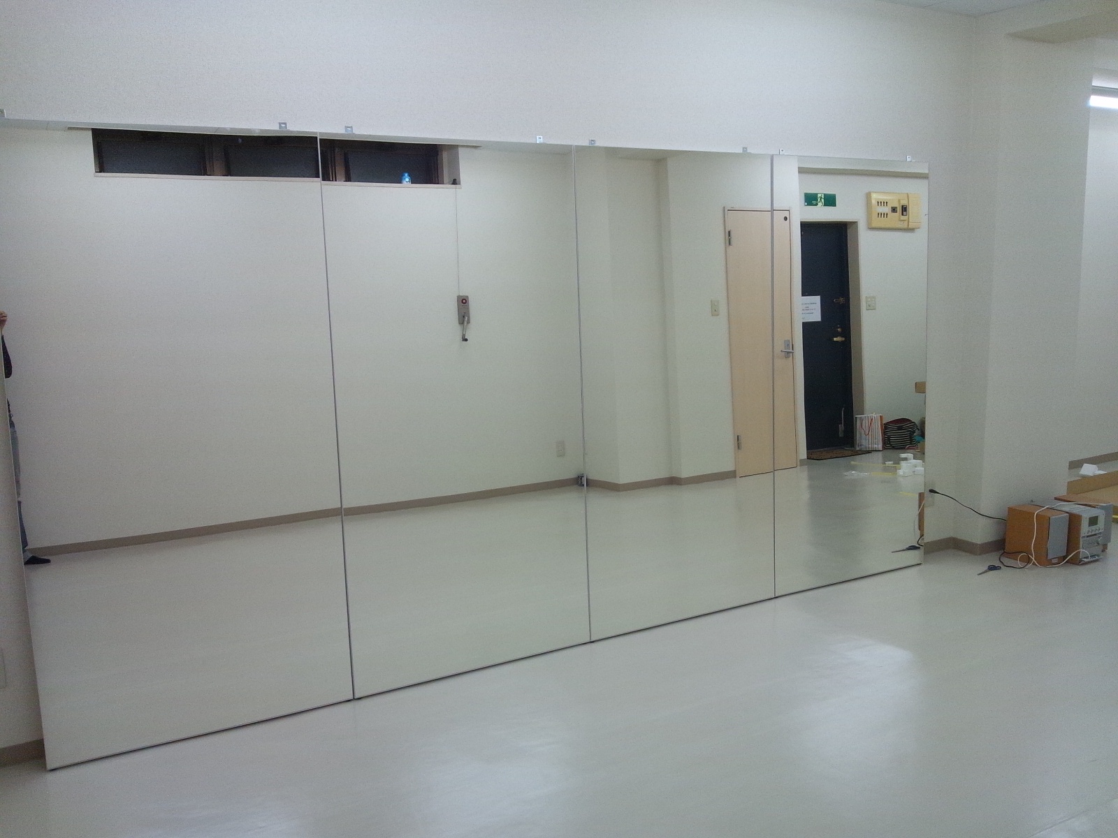 �]�ː싴�_���X�X�^�W�I