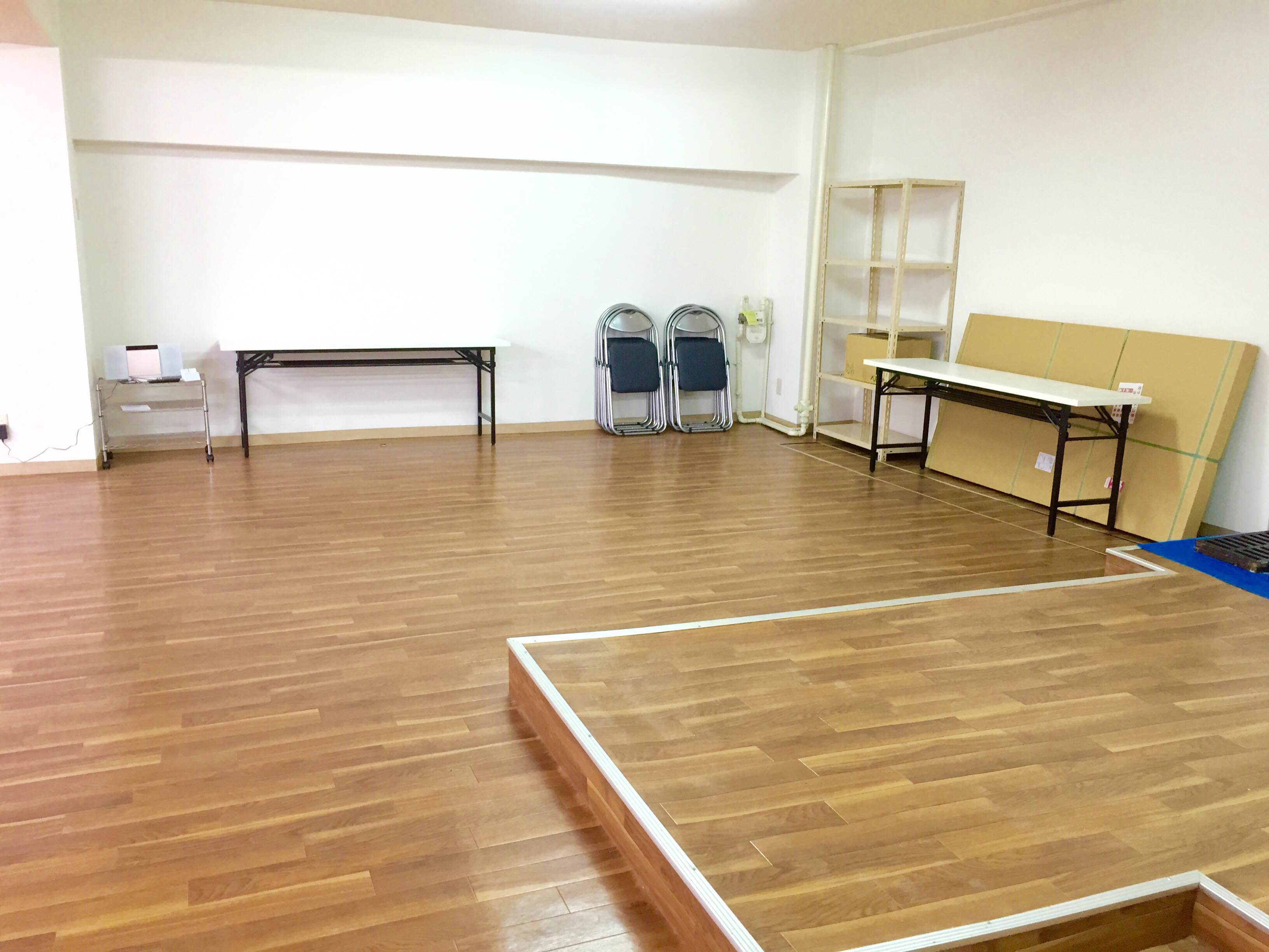 �r�܂̃_���X�X�^�W�I